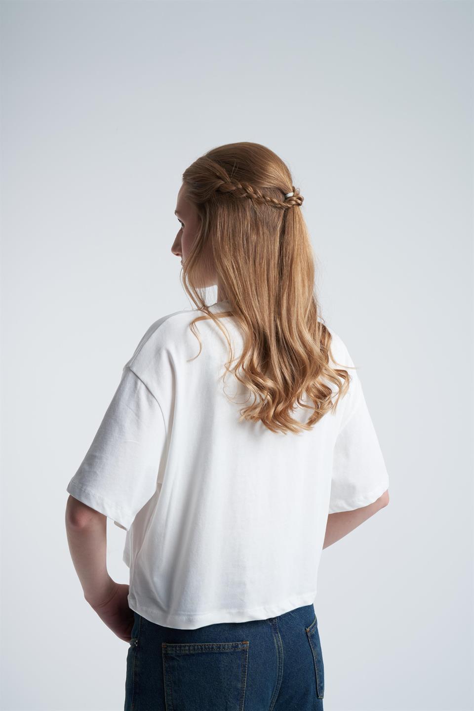 Ayıcık Baskılı Crop Kısa Kol T-shirt Ekru