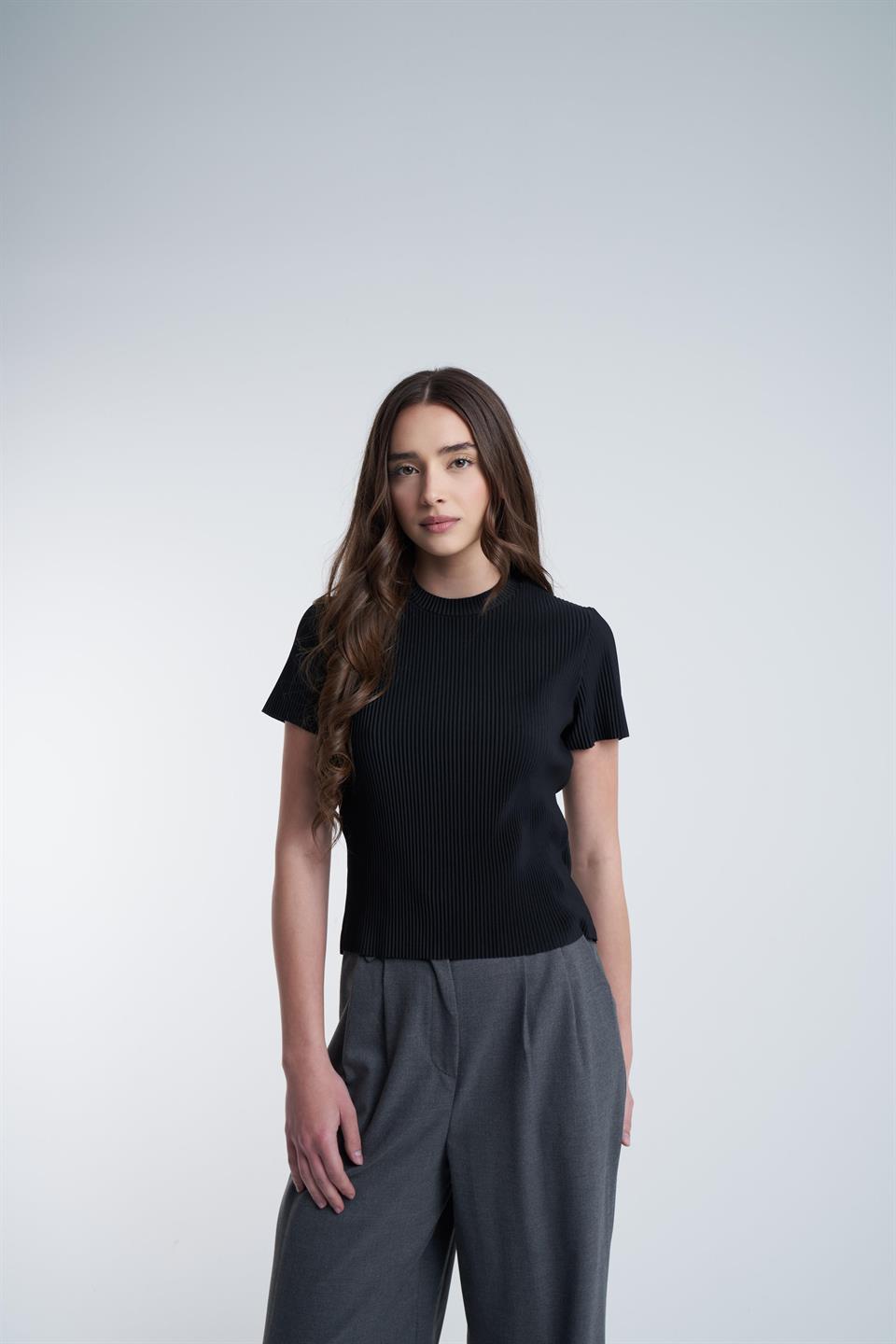 Basic Plise Bluz Siyah