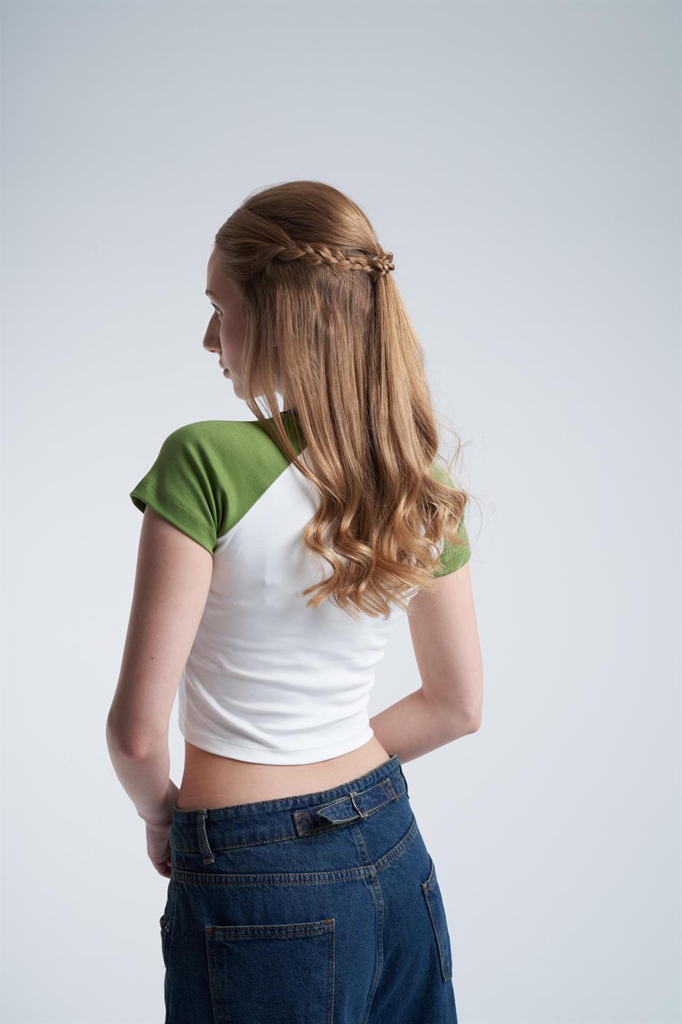 Bisiklet Yaka Vintage Baskılı Bluz Ekru-Yeşil