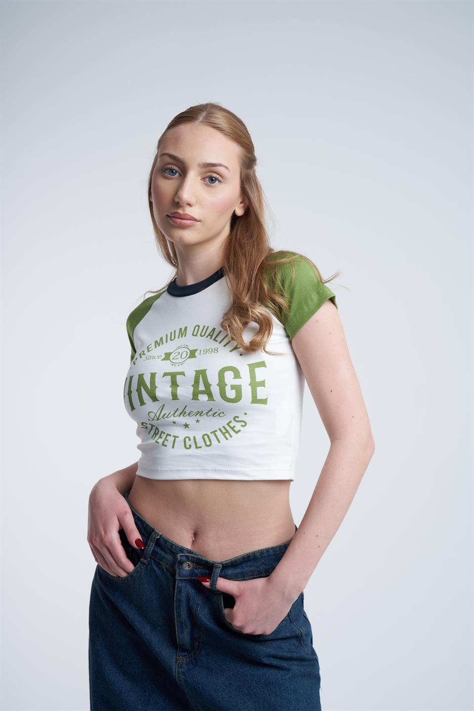 Bisiklet Yaka Vintage Baskılı Bluz Ekru-Yeşil