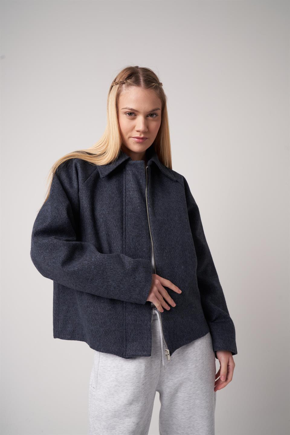 Yakalı Kaşe Ceket Lacivert