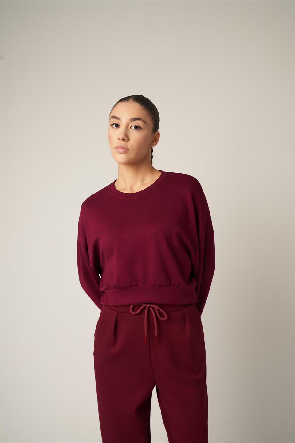 Basic Kısa Sweatshirt Bordo
