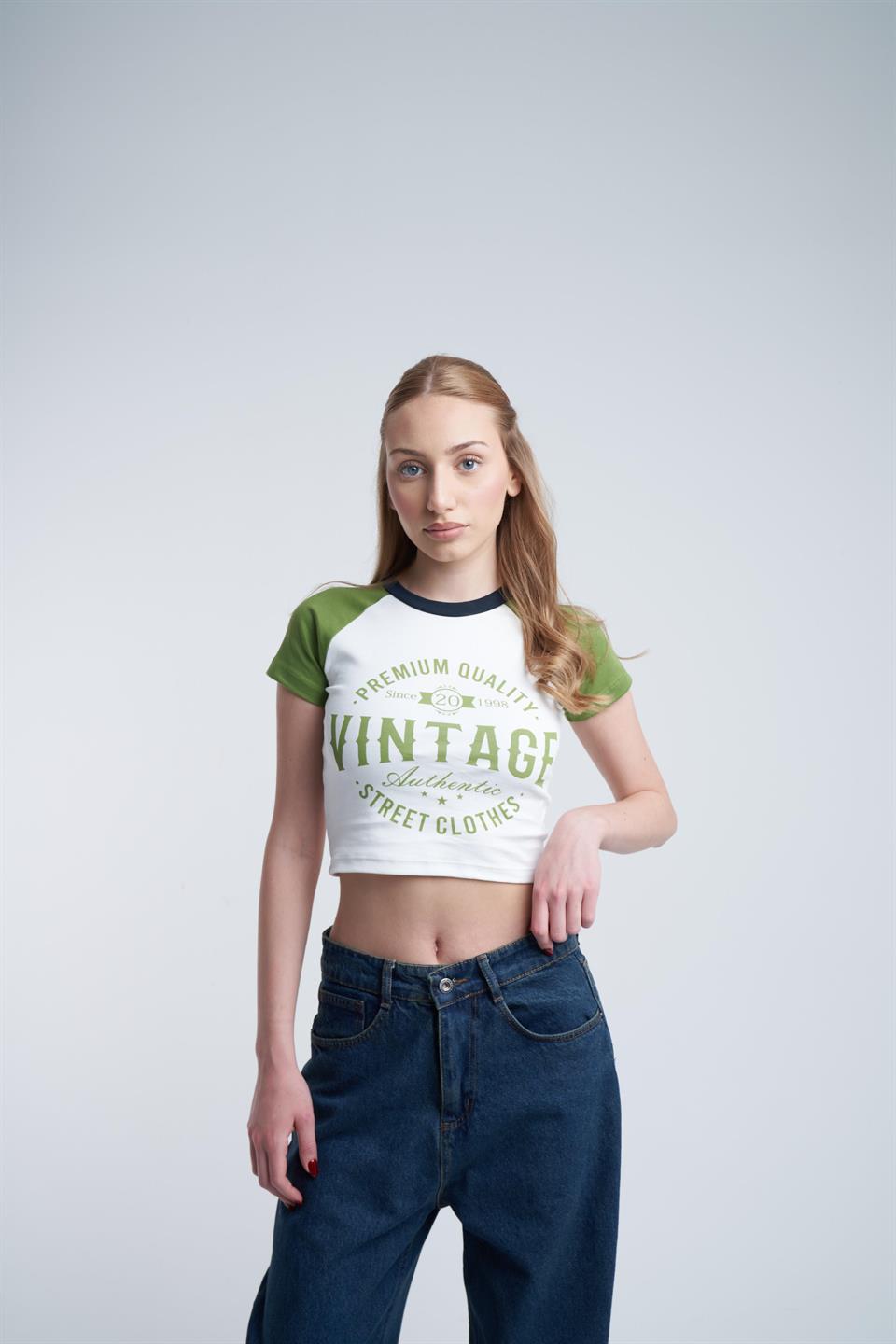 Bisiklet Yaka Vintage Baskılı Bluz Ekru-Yeşil