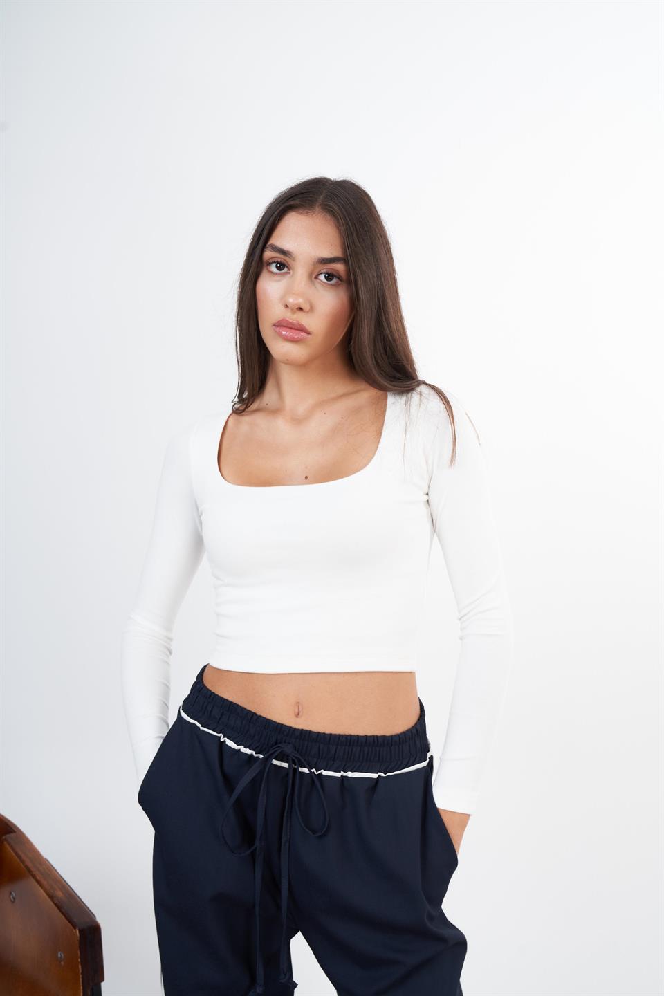 Basic Kısa Bluz Ekru