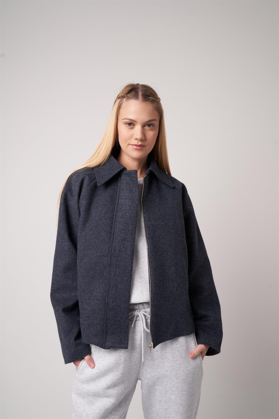 Yakalı Kaşe Ceket Lacivert