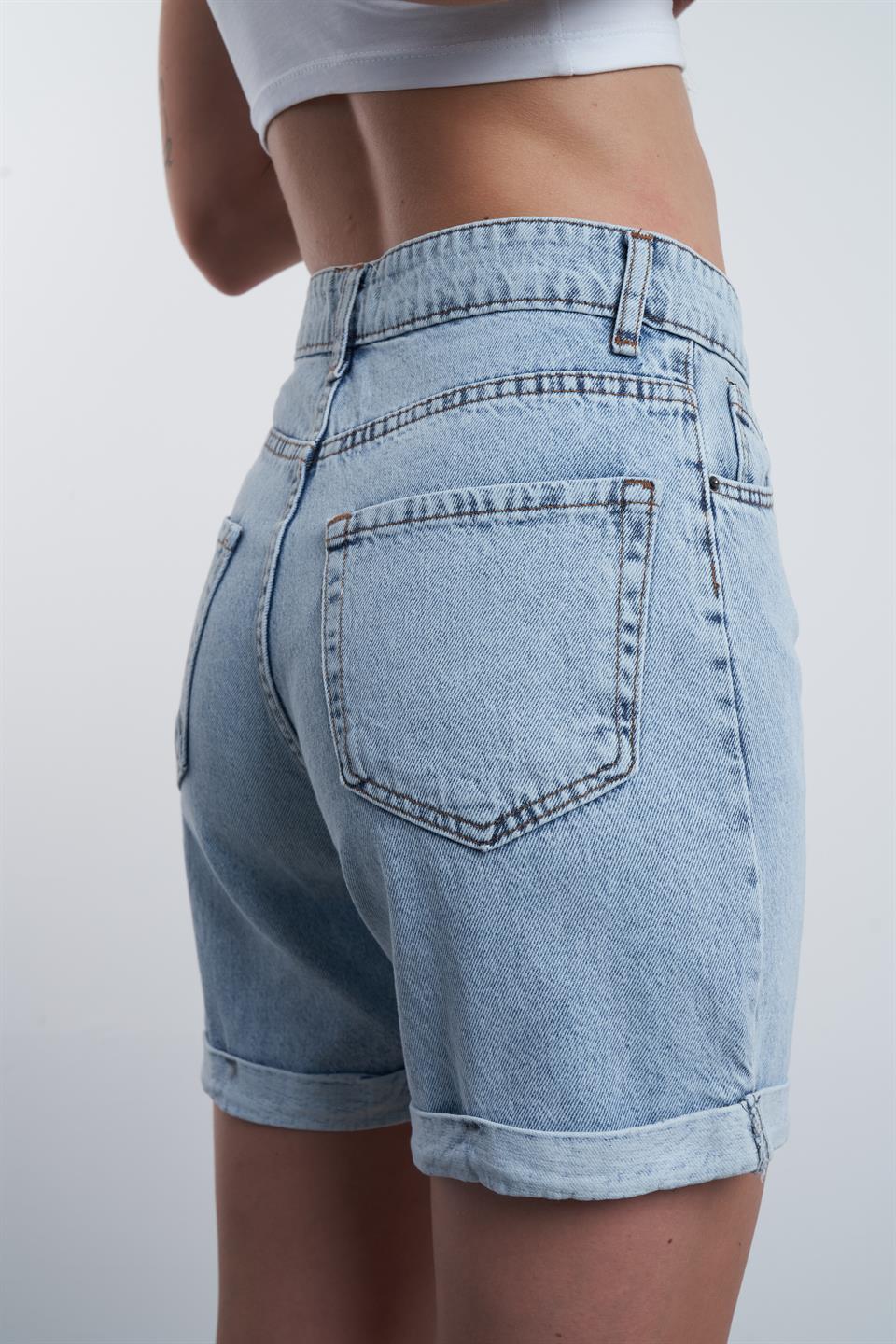 5 Düğme Detaylı Duble Paça Jean Şort Açık Mavi