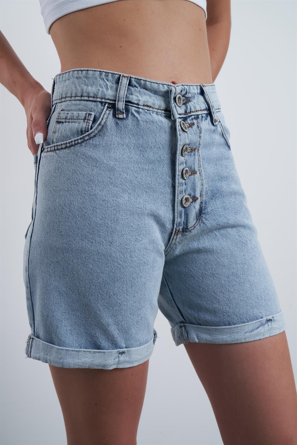 5 Düğme Detaylı Duble Paça Jean Şort Açık Mavi