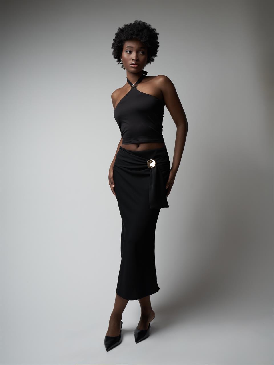 Aksesuar Detaylı Uzun Etek Siyah