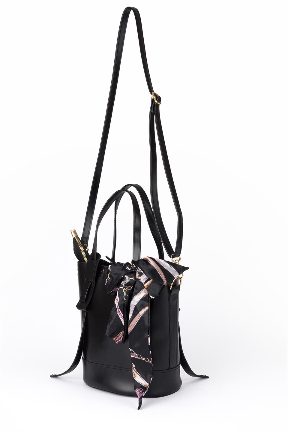 Asimetrik Askılı Askılı Çanta Siyah
