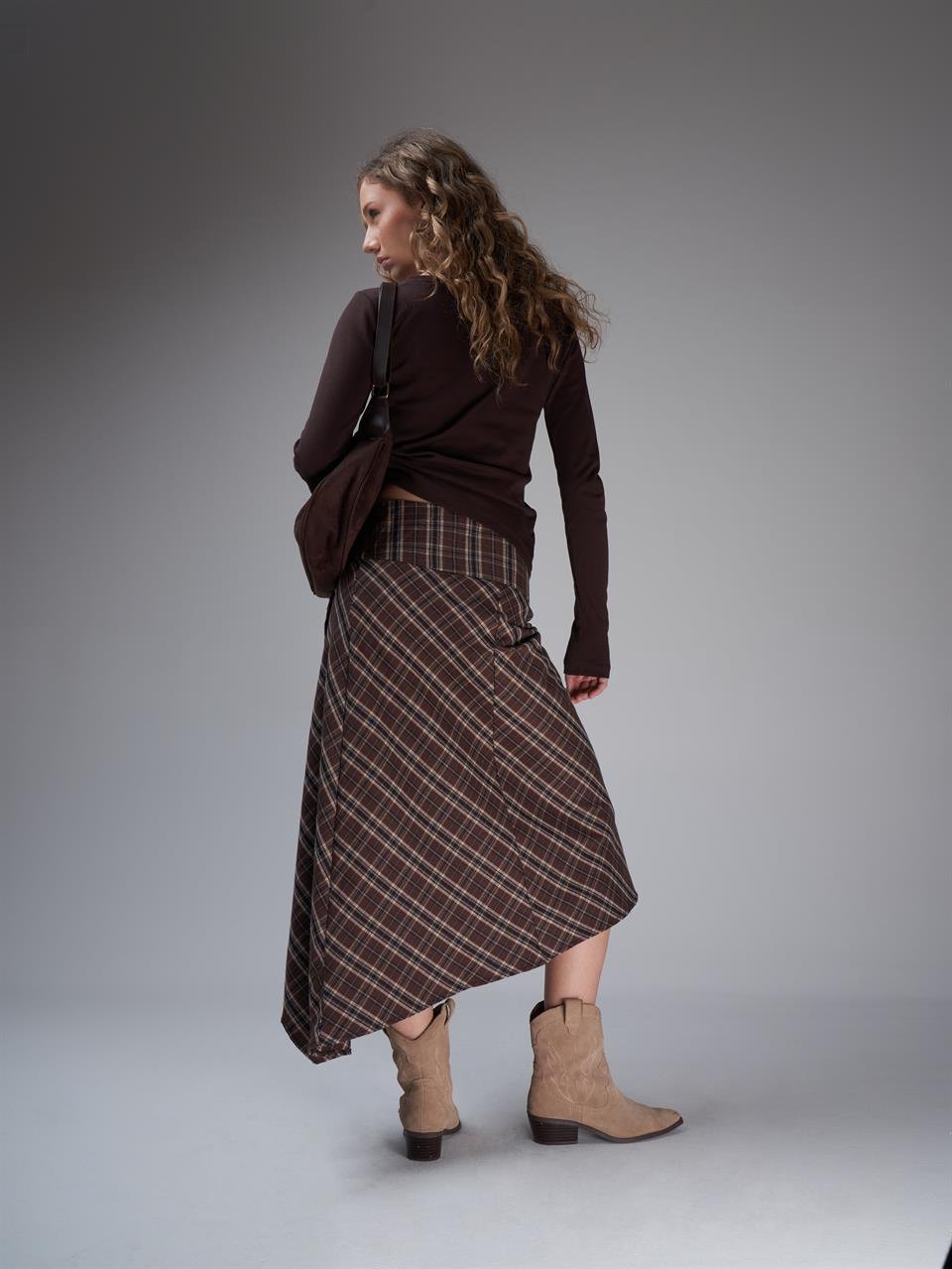 Asimetrik Kesim Ekose Uzun Etek Kahve