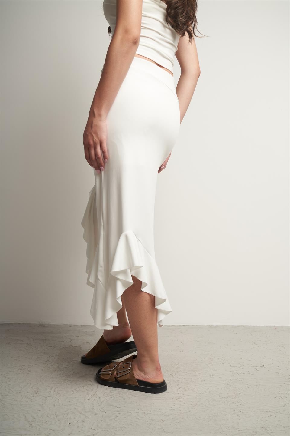 Asimetrik Kesim Fırfır Detaylı Uzun Etek Ekru