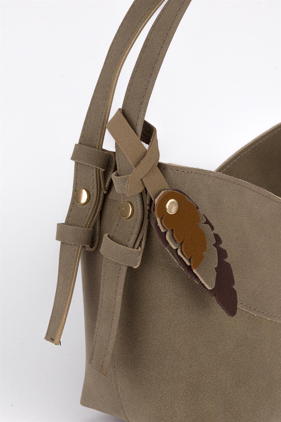 Asimetrik Süet Çapraz Çanta Vizon