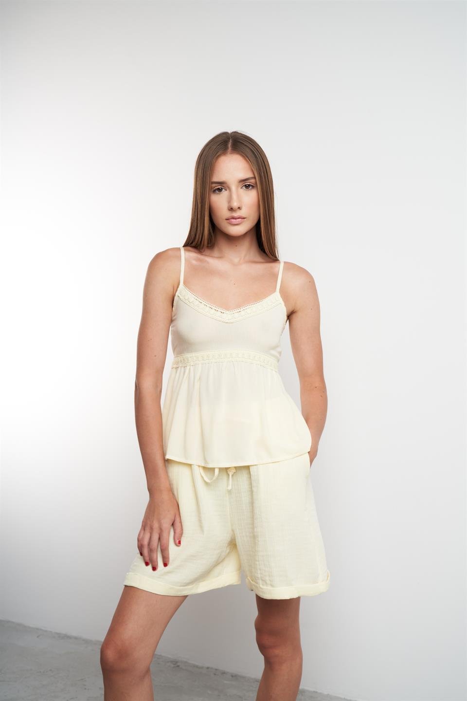 Askılı Dantel Detaylı Krınkıl Bluz Sarı