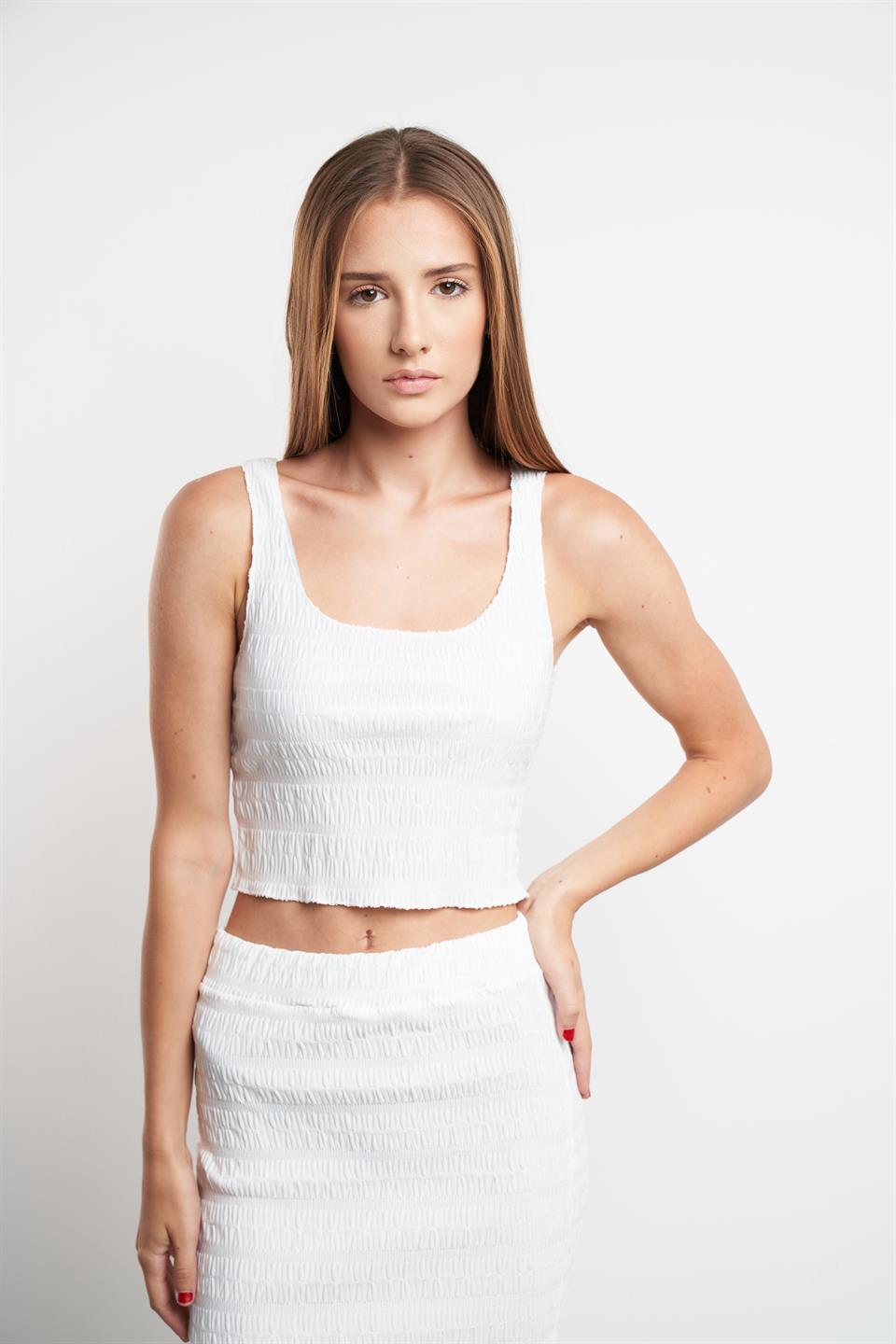 Askılı Kabartma Desenli Crop Bluz Ekru