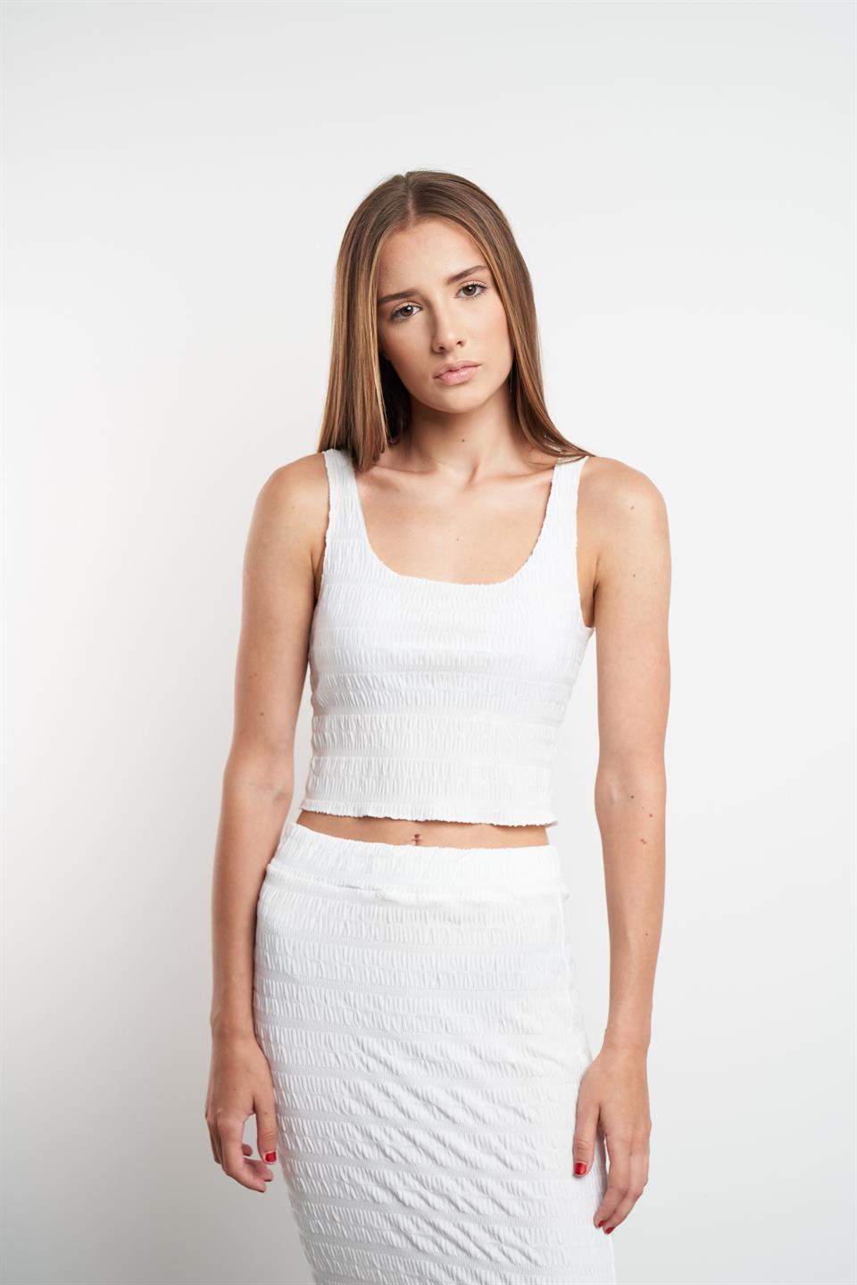 Askılı Kabartma Desenli Crop Bluz Ekru