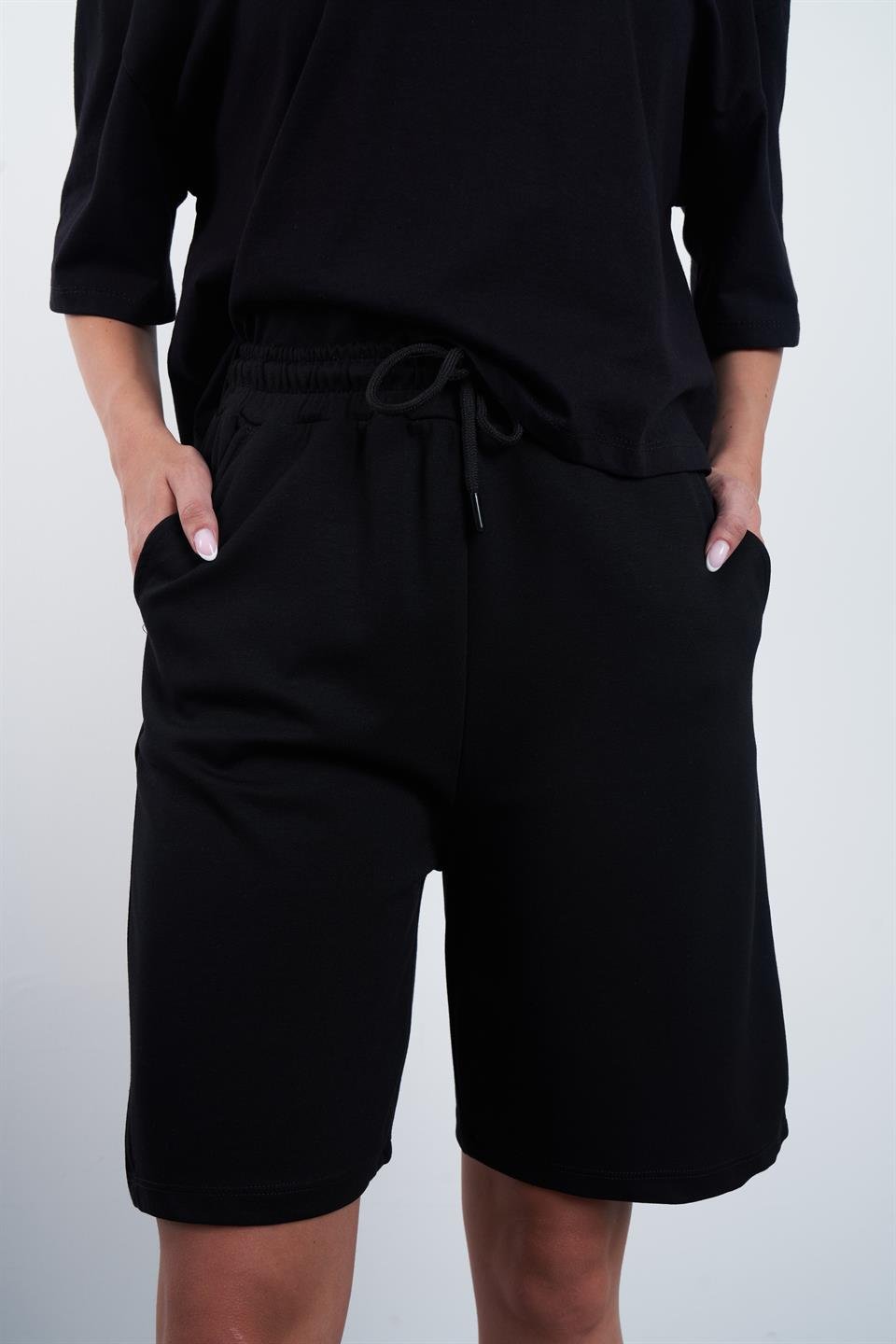 Basic Bermuda Şort Siyah