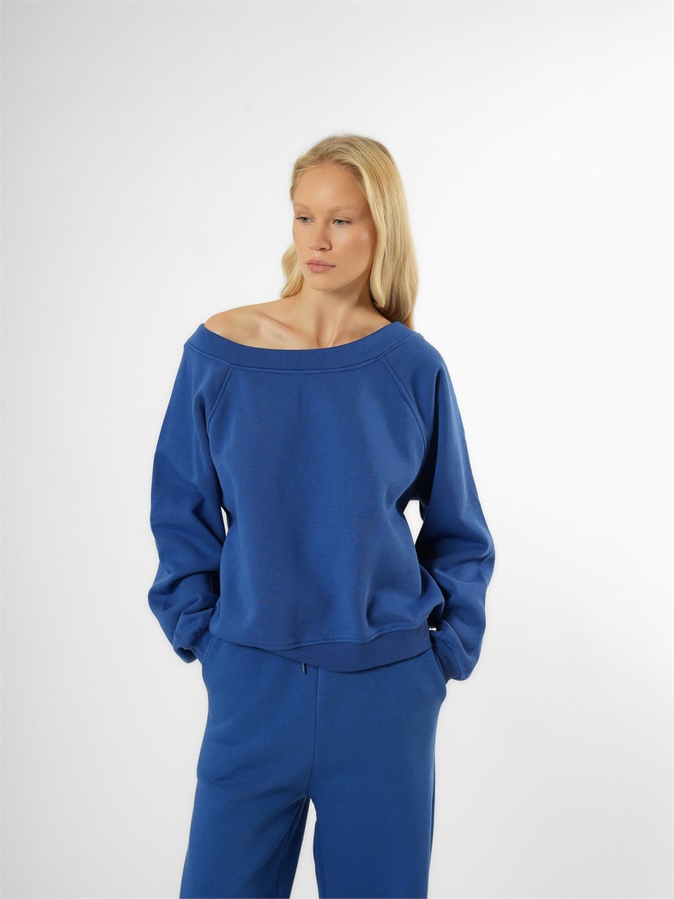 Basic Şardonlu Sweatshirt Sax Mavi