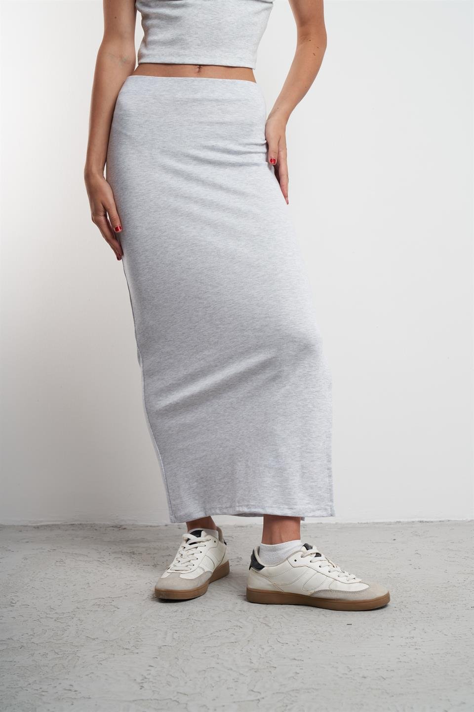 Basic Uzun Etek Karmelanj
