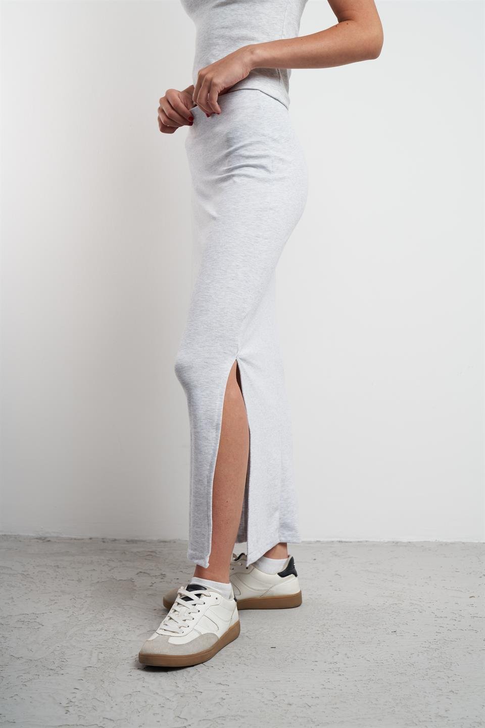 Basic Uzun Etek Karmelanj