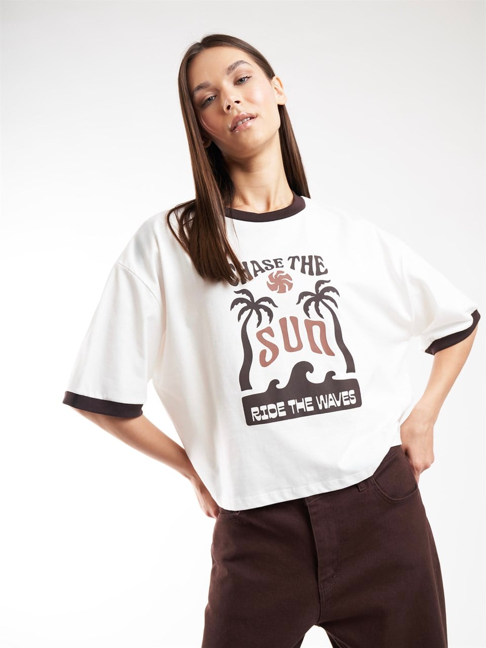 Baskılı Kısa Kol T-shirt Ekru-Kahve