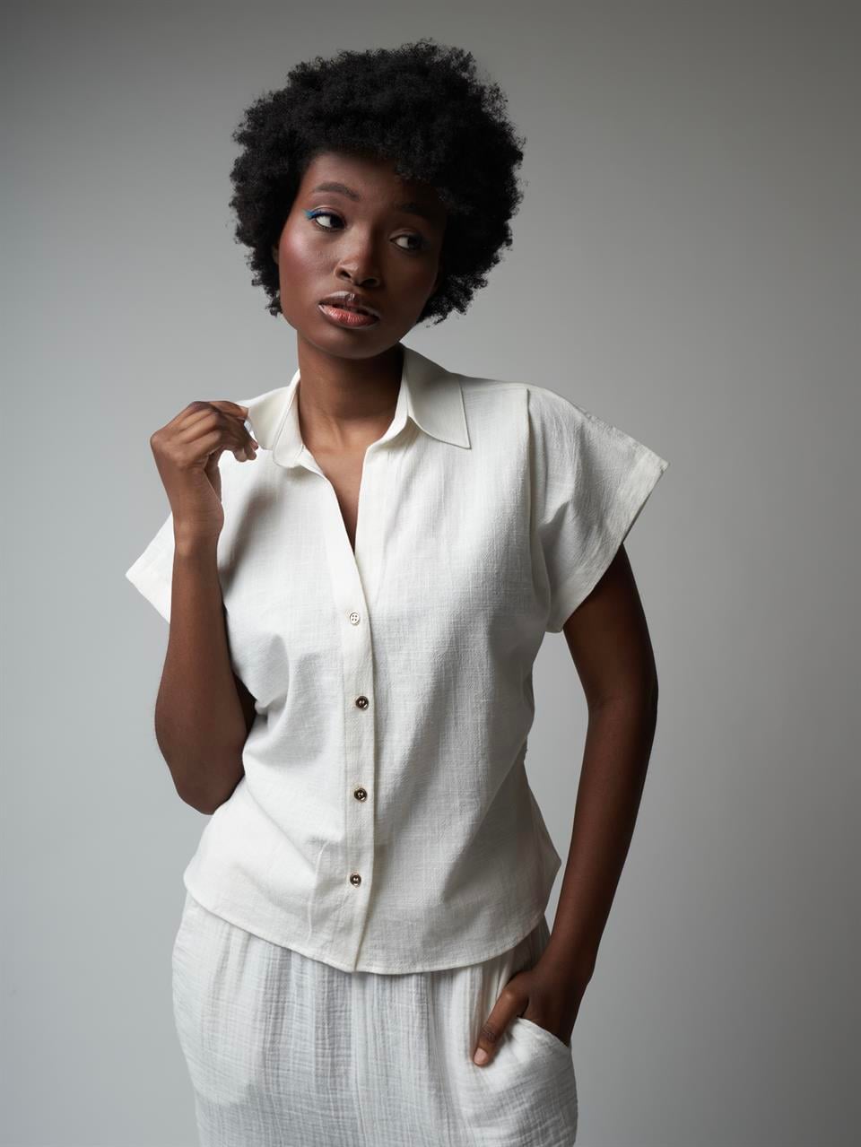 Bel Bağlamalı Kısa Kol Gömlek Ekru