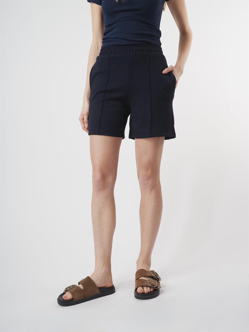 Bel Lastik Çimalı Şort Lacivert