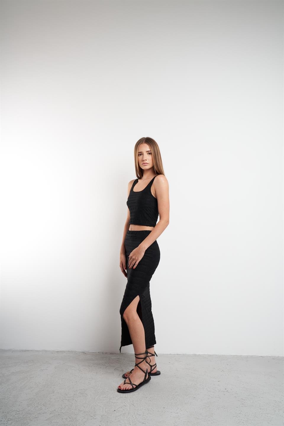 Bel Lastik Kabartma Desenli Etek Siyah