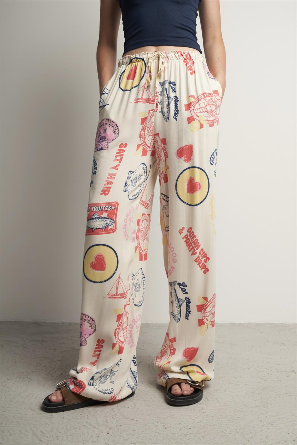 Bel Lastik Summer Desen Bol Paça Pantolon Bej-Kırmızı