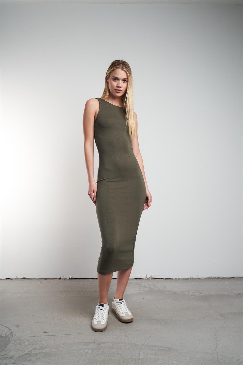 Bisiklet Yaka Atlet Kol Uzun Elbise Haki