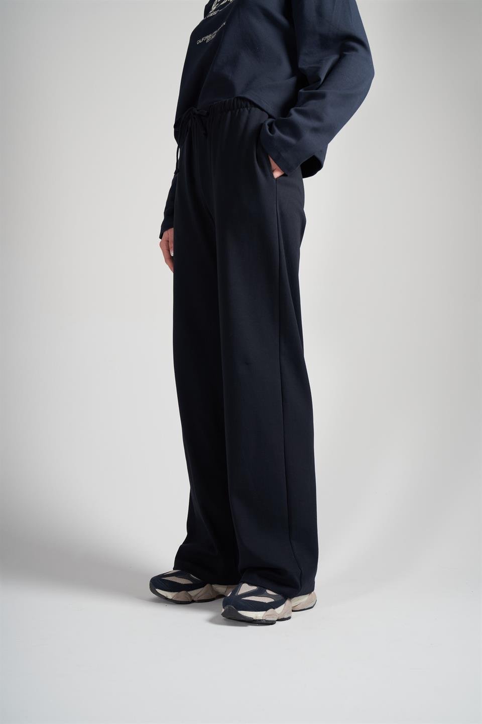 Bol Paça İnterlok Kumaş Pantolon Koyu Lacivert