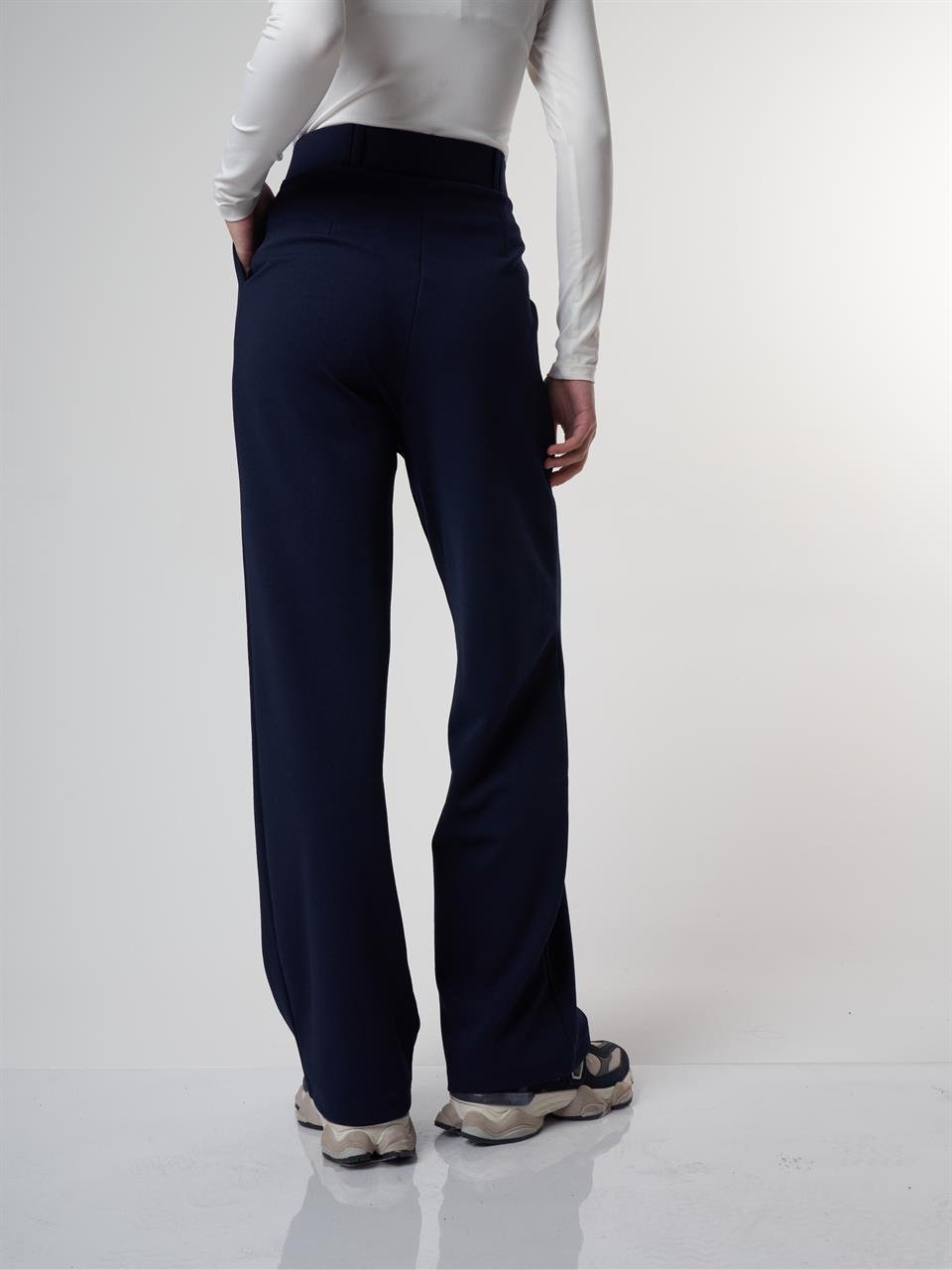 Bol Paça Krep Kumaş Pantolon Lacivert