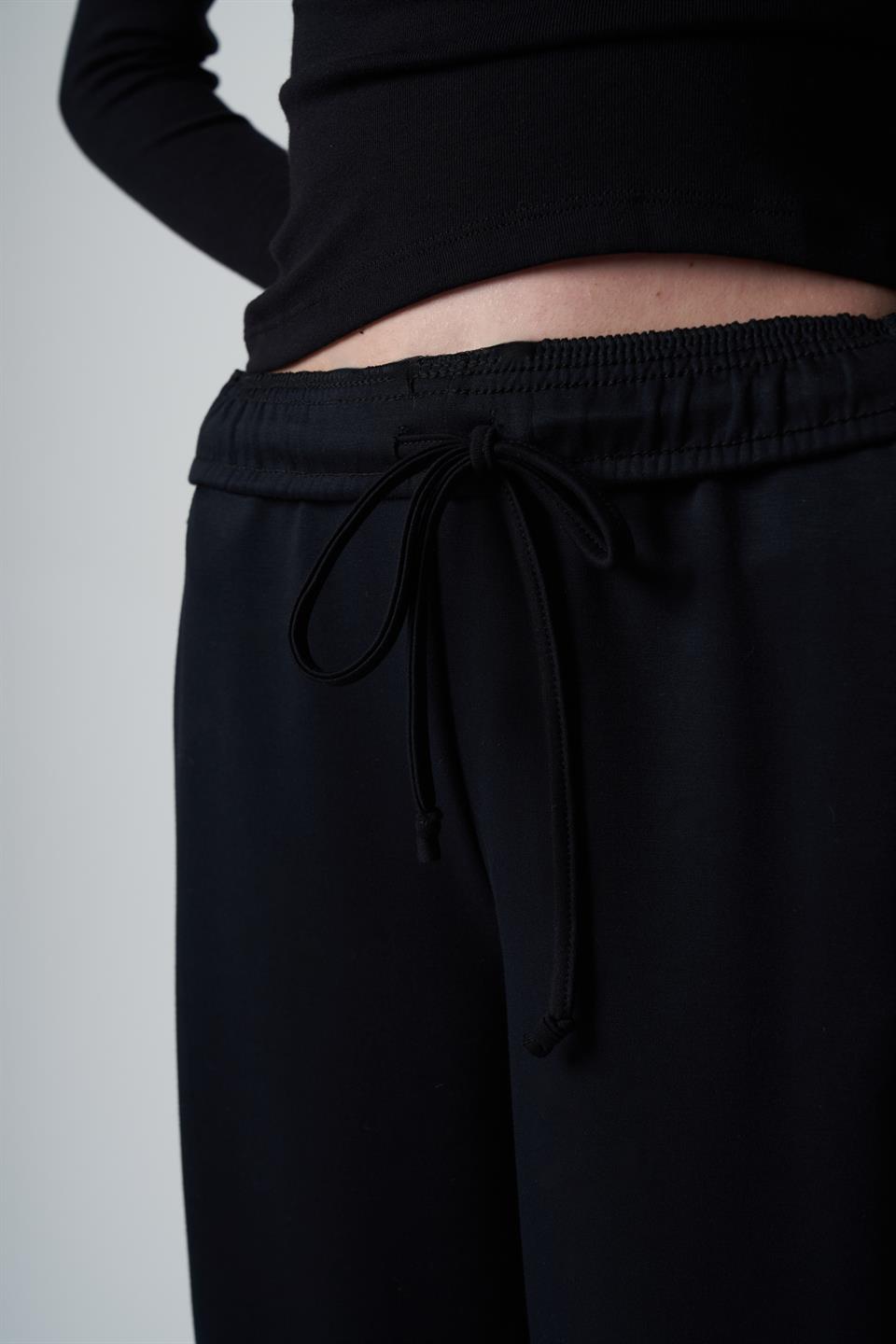 Bol Paça Modal Pantolon Siyah