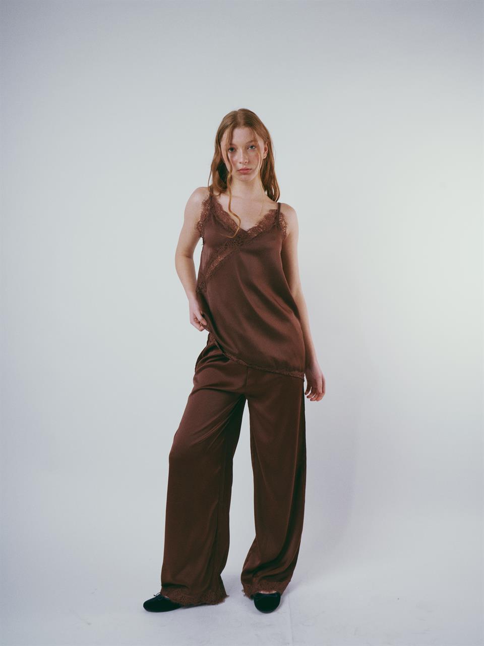 Bol Paça Saten Pantolon Acı Kahve