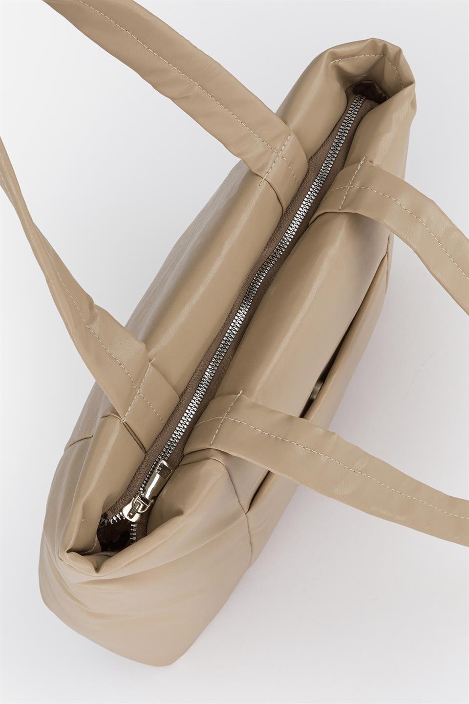 Büyük Soft Deri Omuz Çantası Vizon