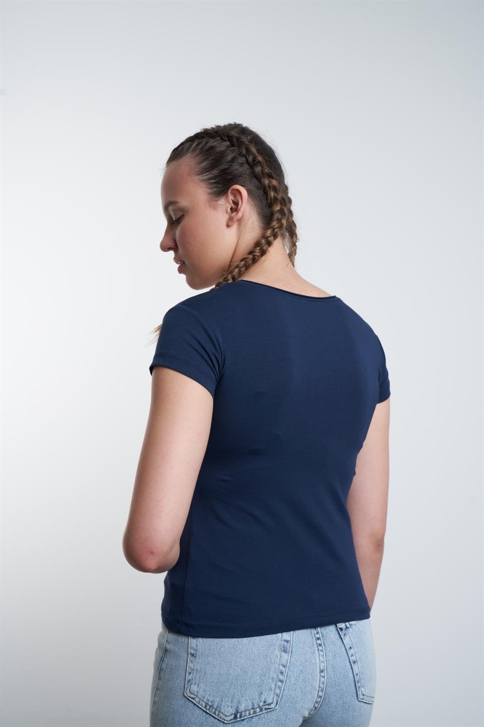 Cep Detaylı Basic T-shirt Lacivert