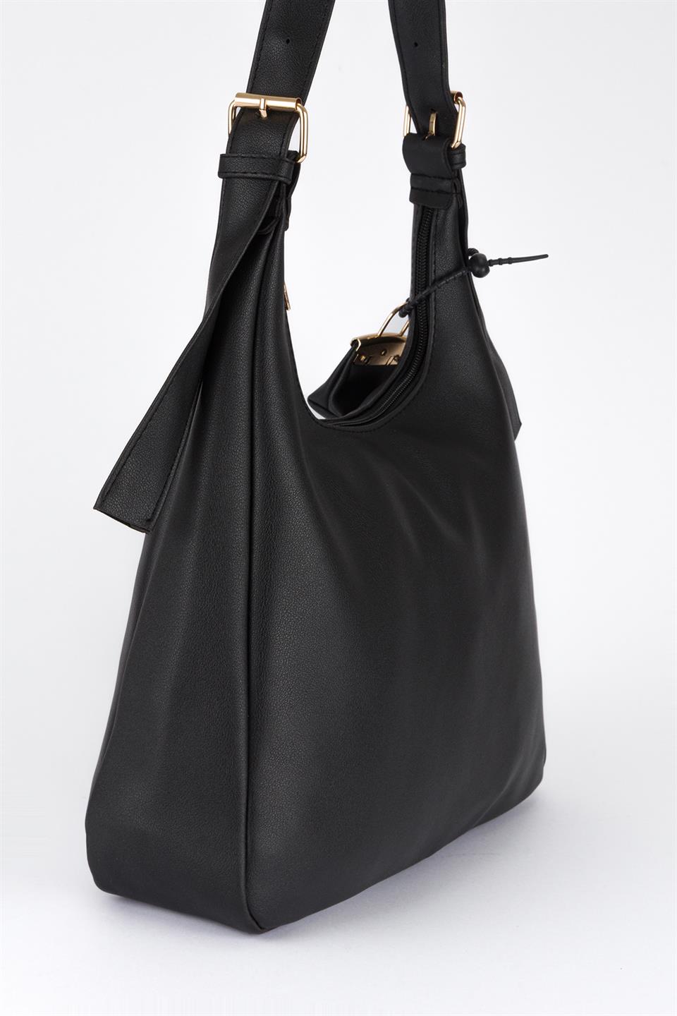 Charmlı Salaş Omuz Çantası Siyah