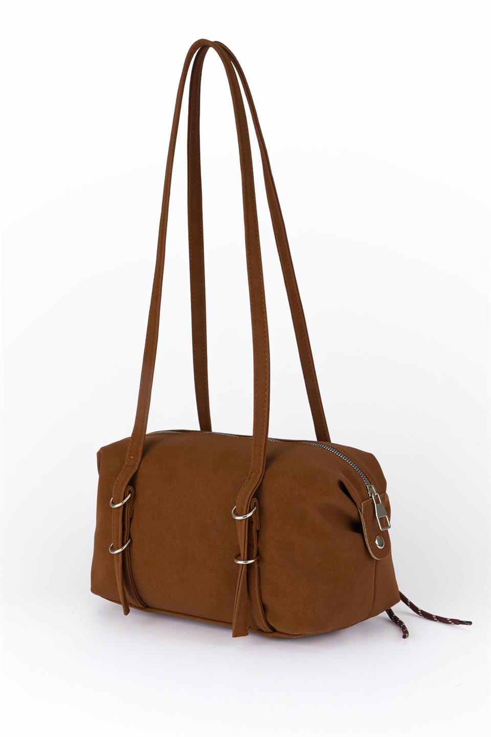 Charmlı Süet Omuz Çantası Taba