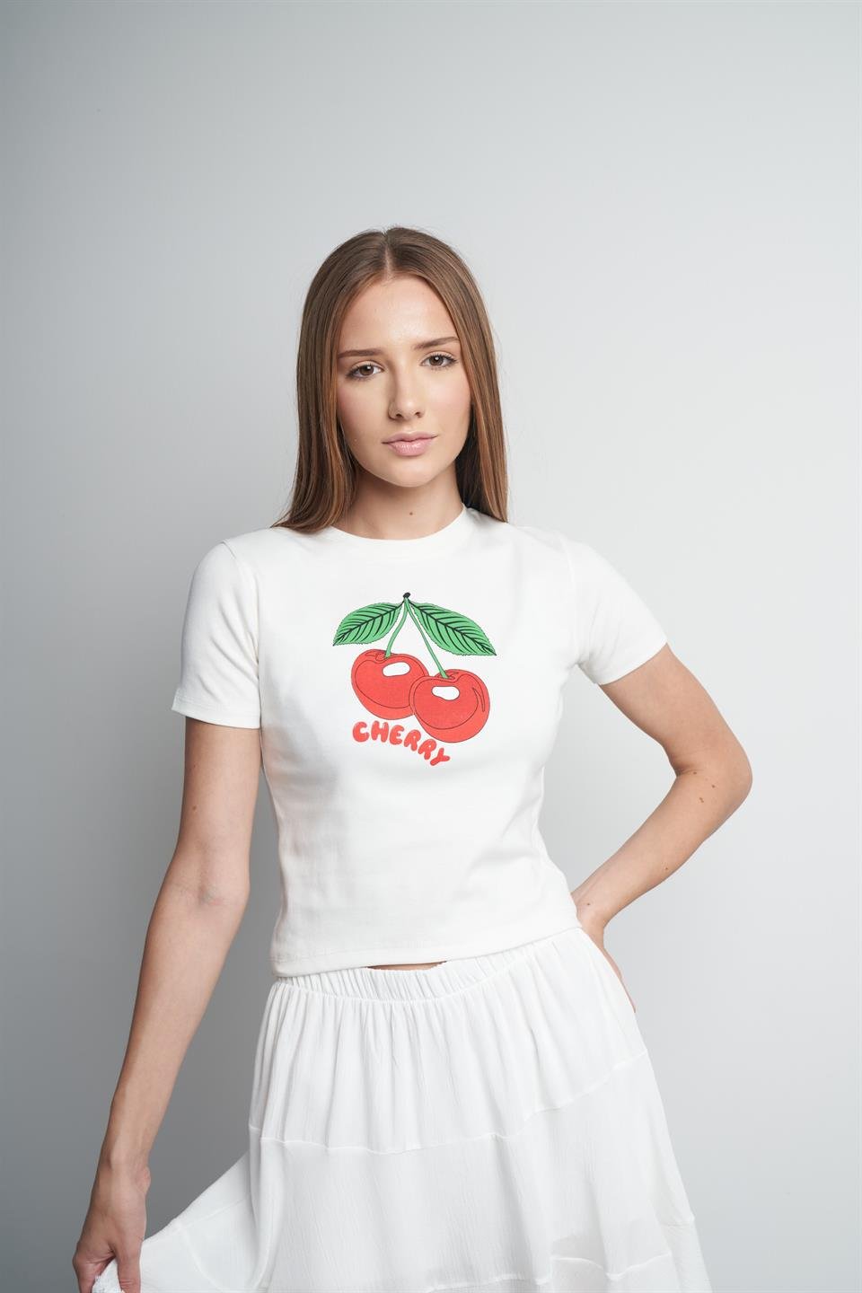 Cherry Baskılı Kısa Kol Bluz Ekru