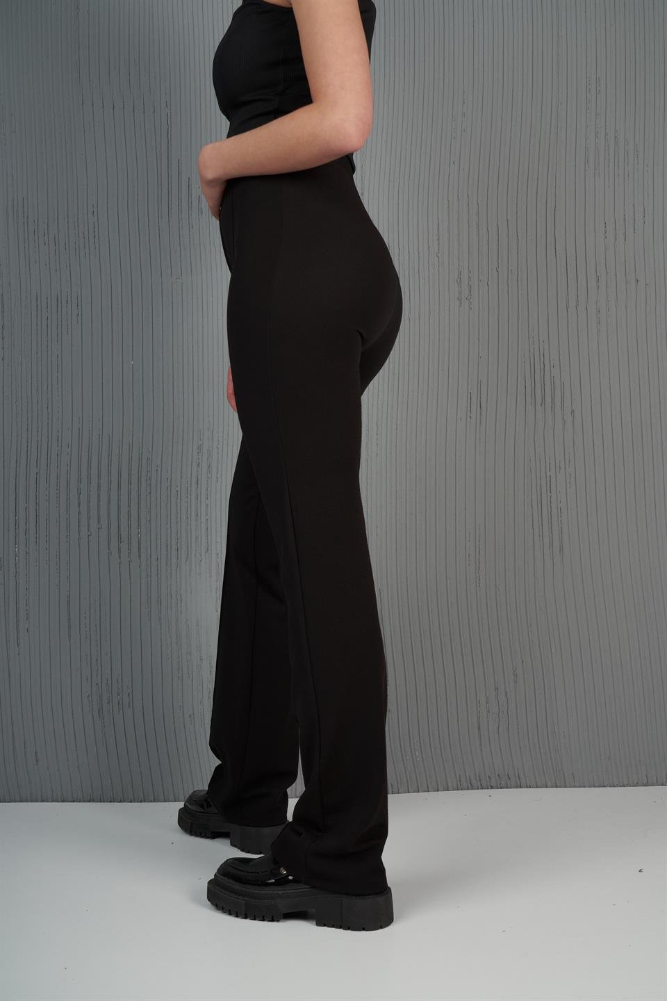 Çimalı Bol Paça Pantolon Siyah