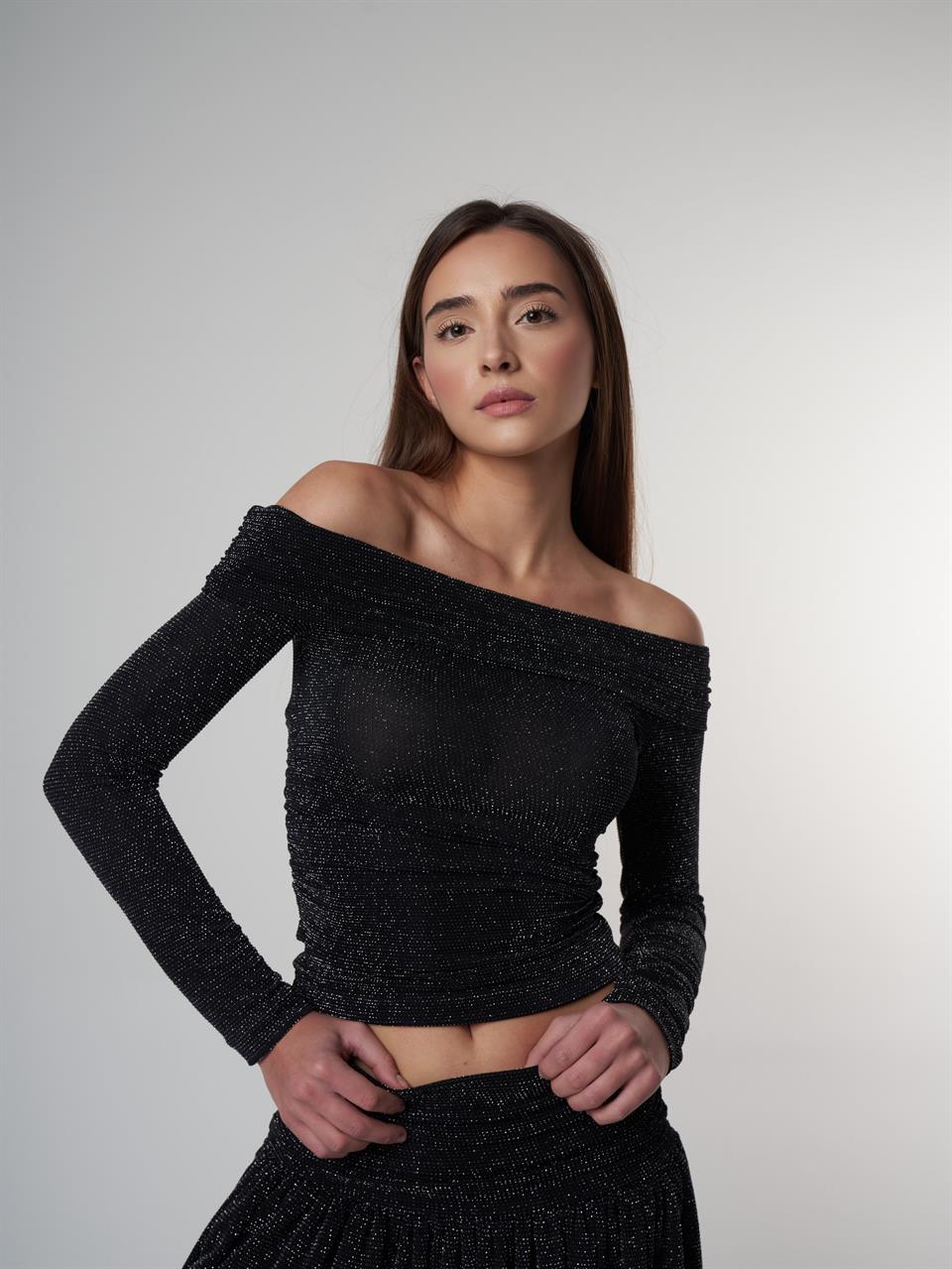 Degaje Yaka Simli Uzun Kol Bluz Siyah