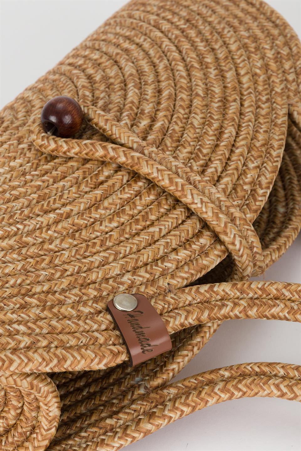 Düğme Detaylı Hasır Baget Çanta Bej