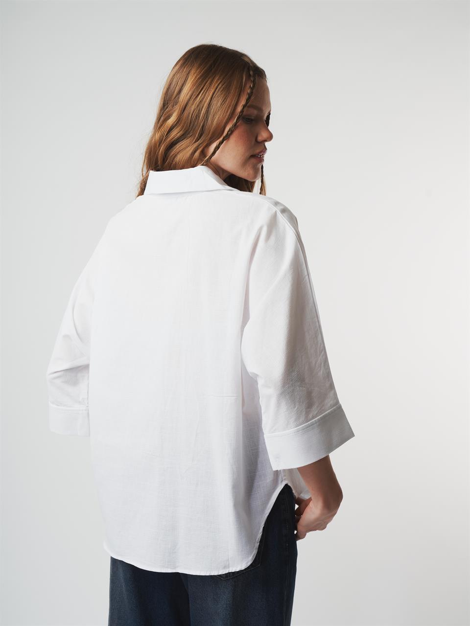 Düğmeli Oval Kesim Gömlek Ekru