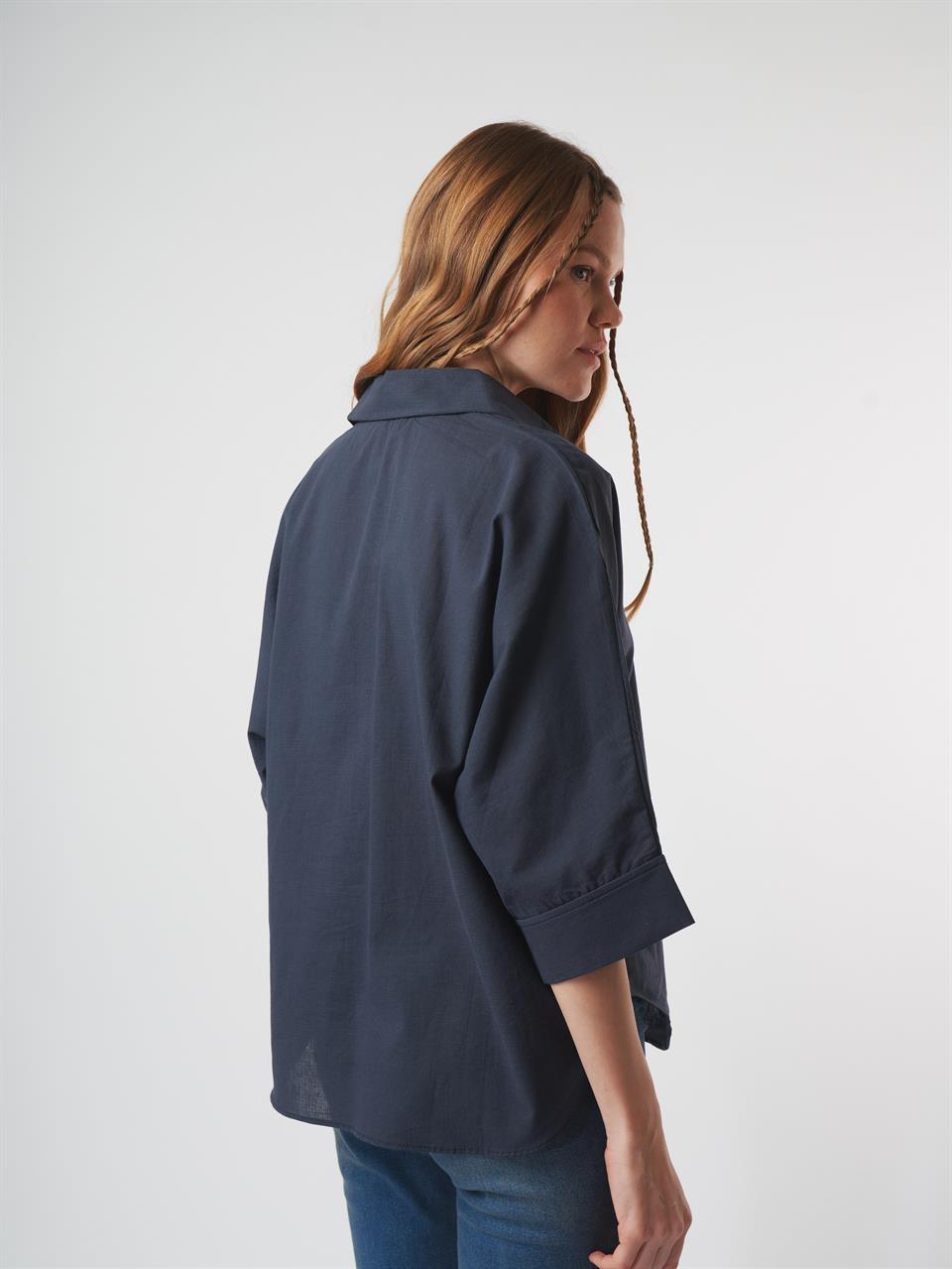 Düğmeli Oval Kesim Gömlek Koyu Lacivert