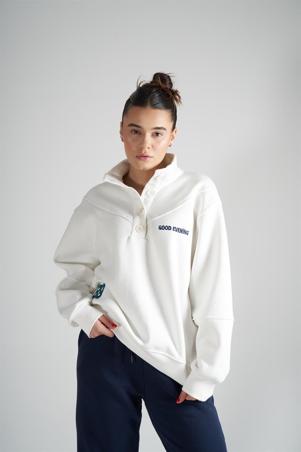 Good Evening Baskılı Şardonlu Sweatshirt Ekru