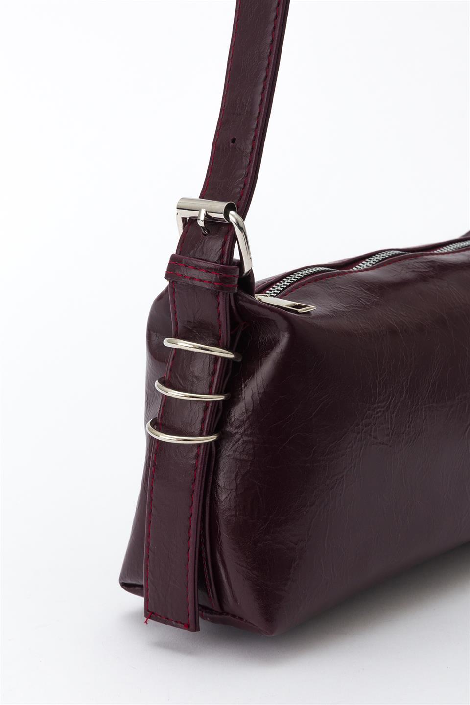 Halka Detaylı Baget Çanta Mürdüm