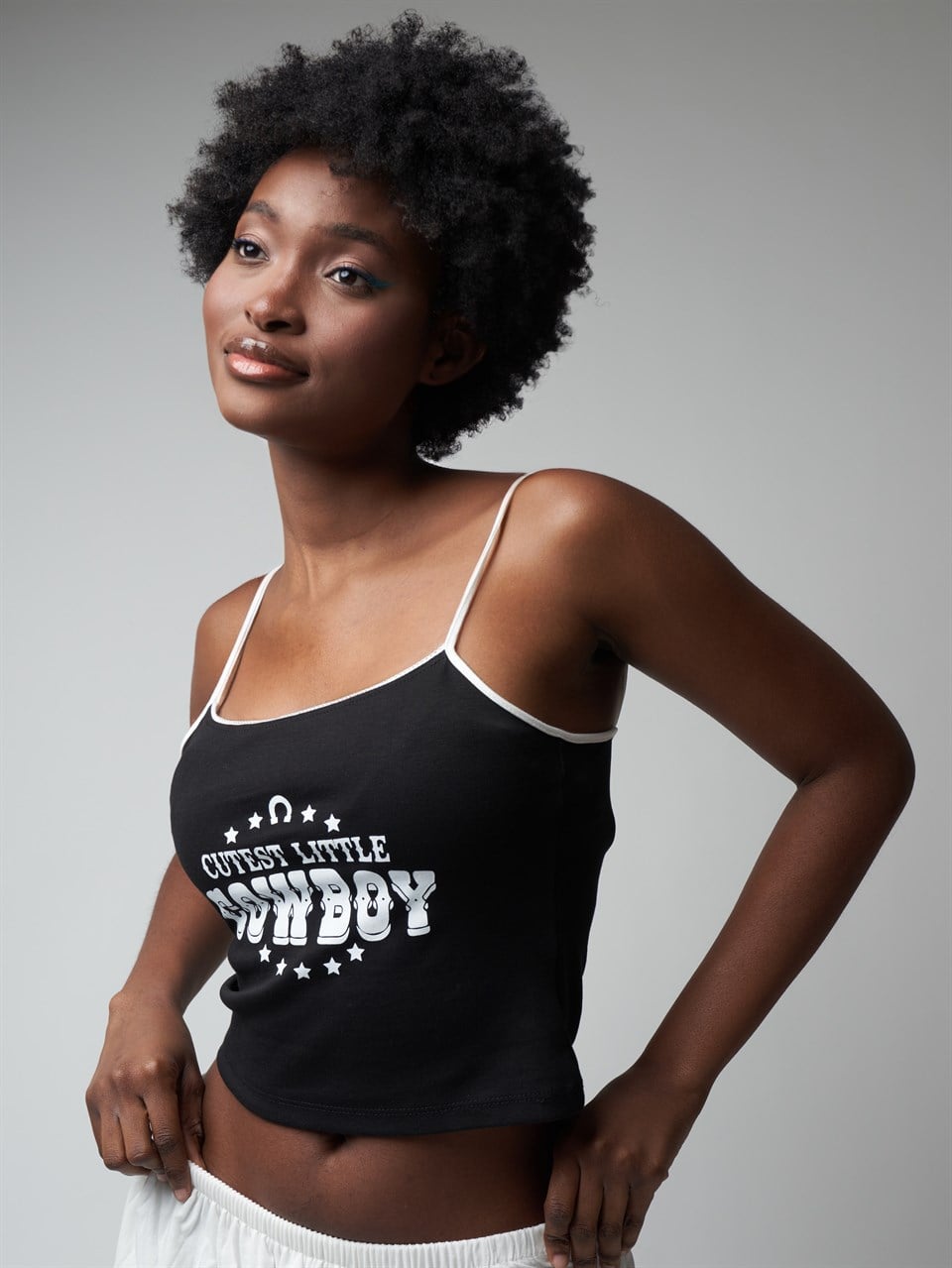 İp Askılı Crop Bluz Siyah