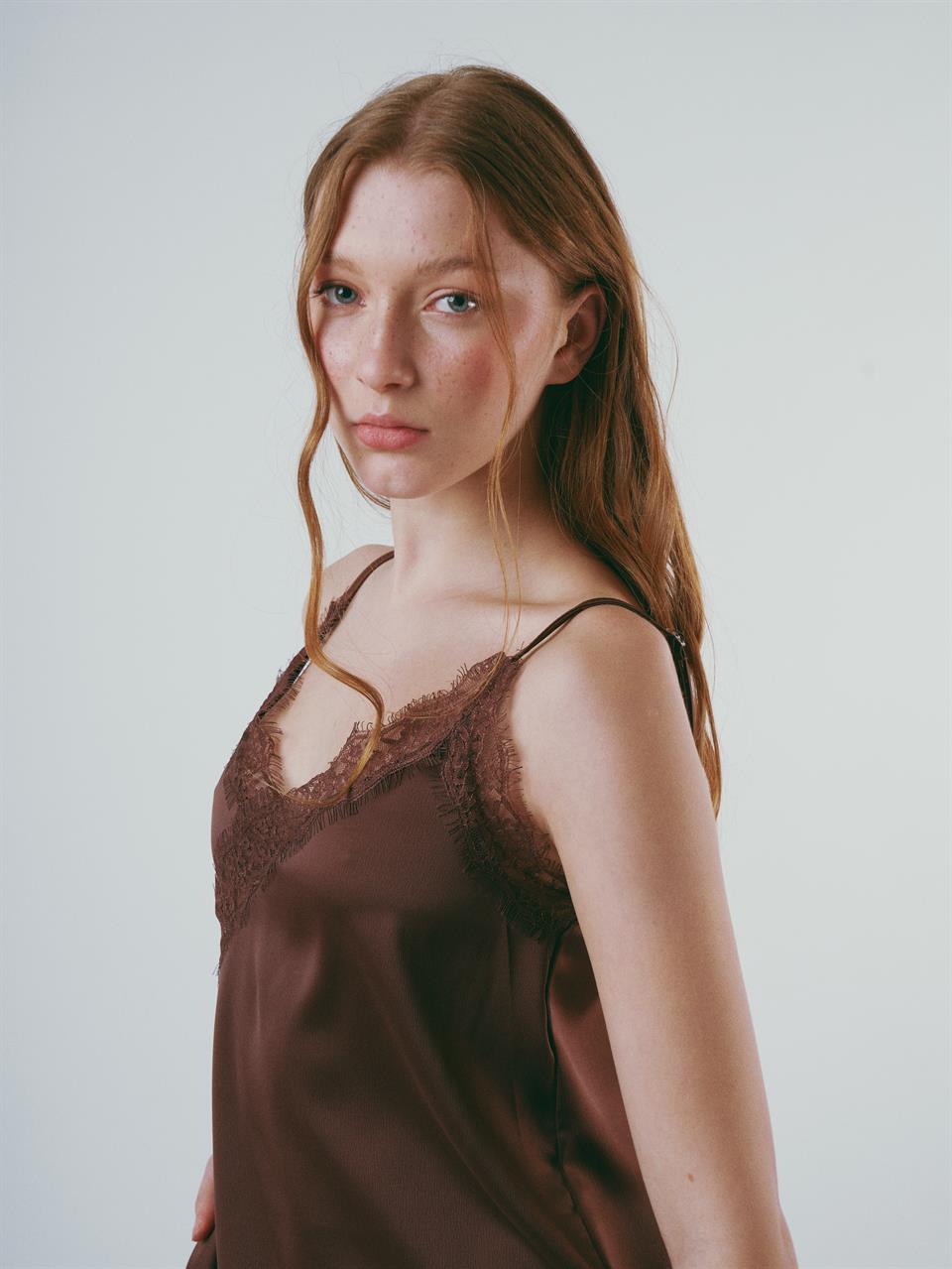 İp Askılı Saten Bluz Acı Kahve