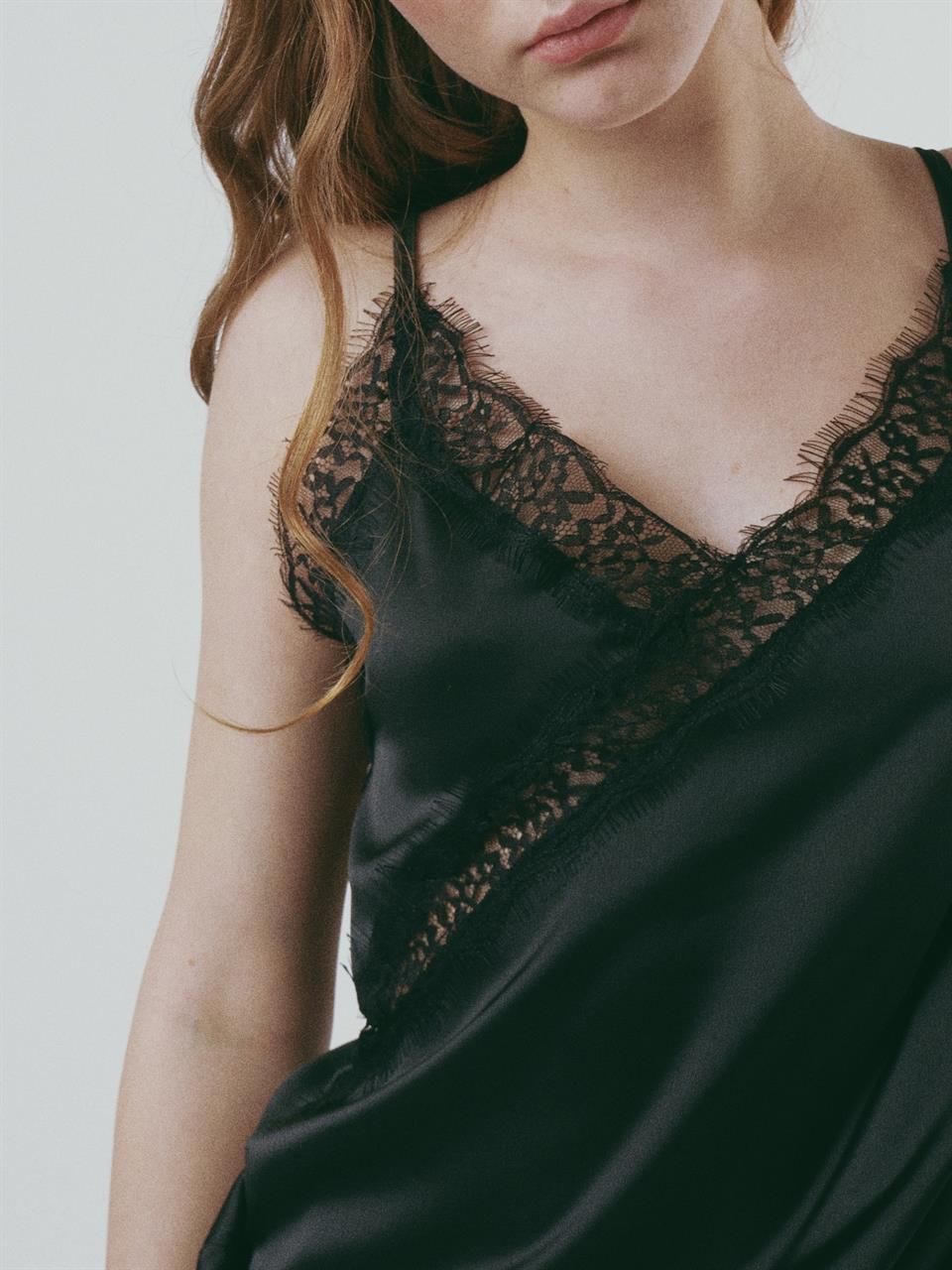 İp Askılı Saten Bluz Siyah