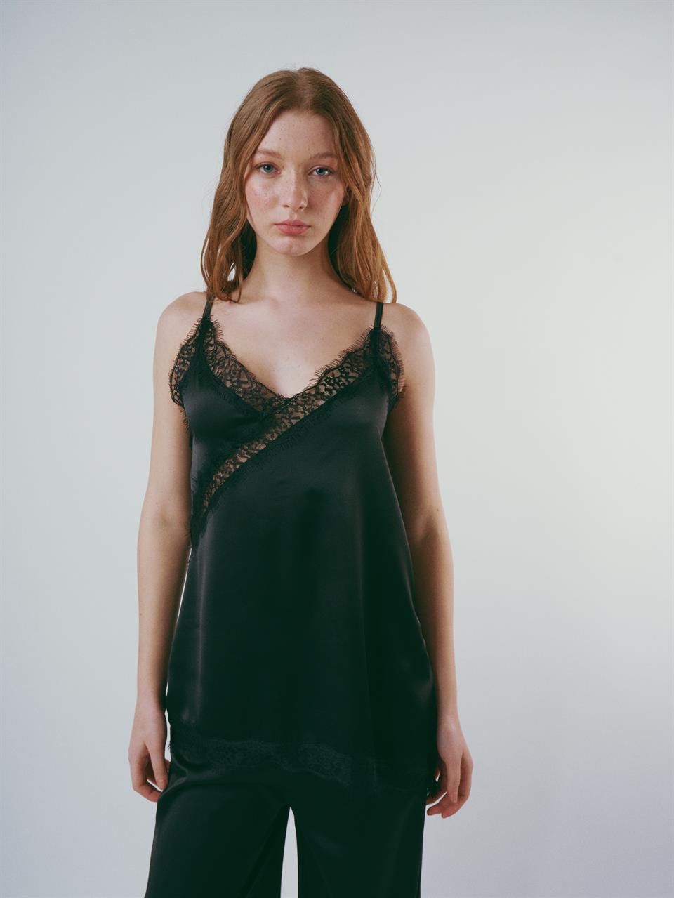 İp Askılı Saten Bluz Siyah