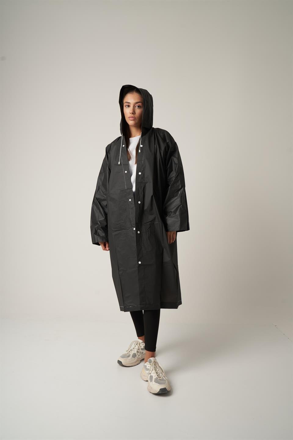 Kapüşonlu Yağmurluk Siyah